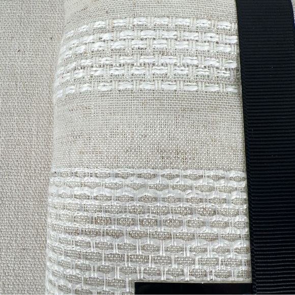 Ralph Lauren Dinner Napkins Cream and White Clemens Linen 20" x 20" Set of 6 NEW - Picture 3 of 7